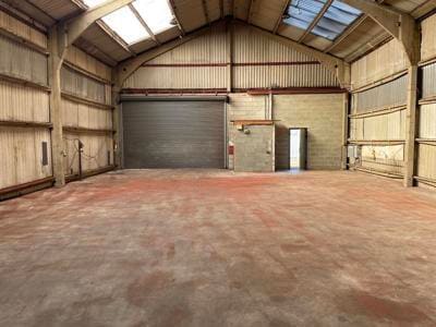 Vicarage Ln, Rochester for lease Interior Photo- Image 1 of 2