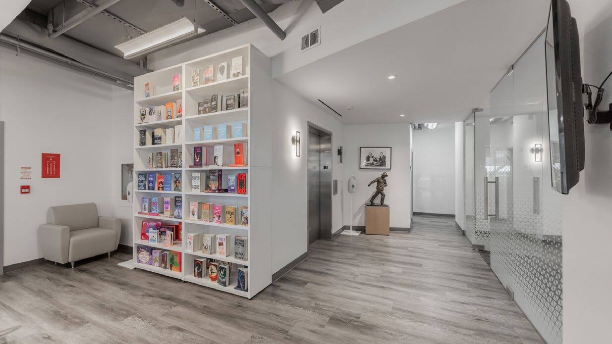 166 King St E, Toronto, ON for lease Interior Photo- Image 1 of 4