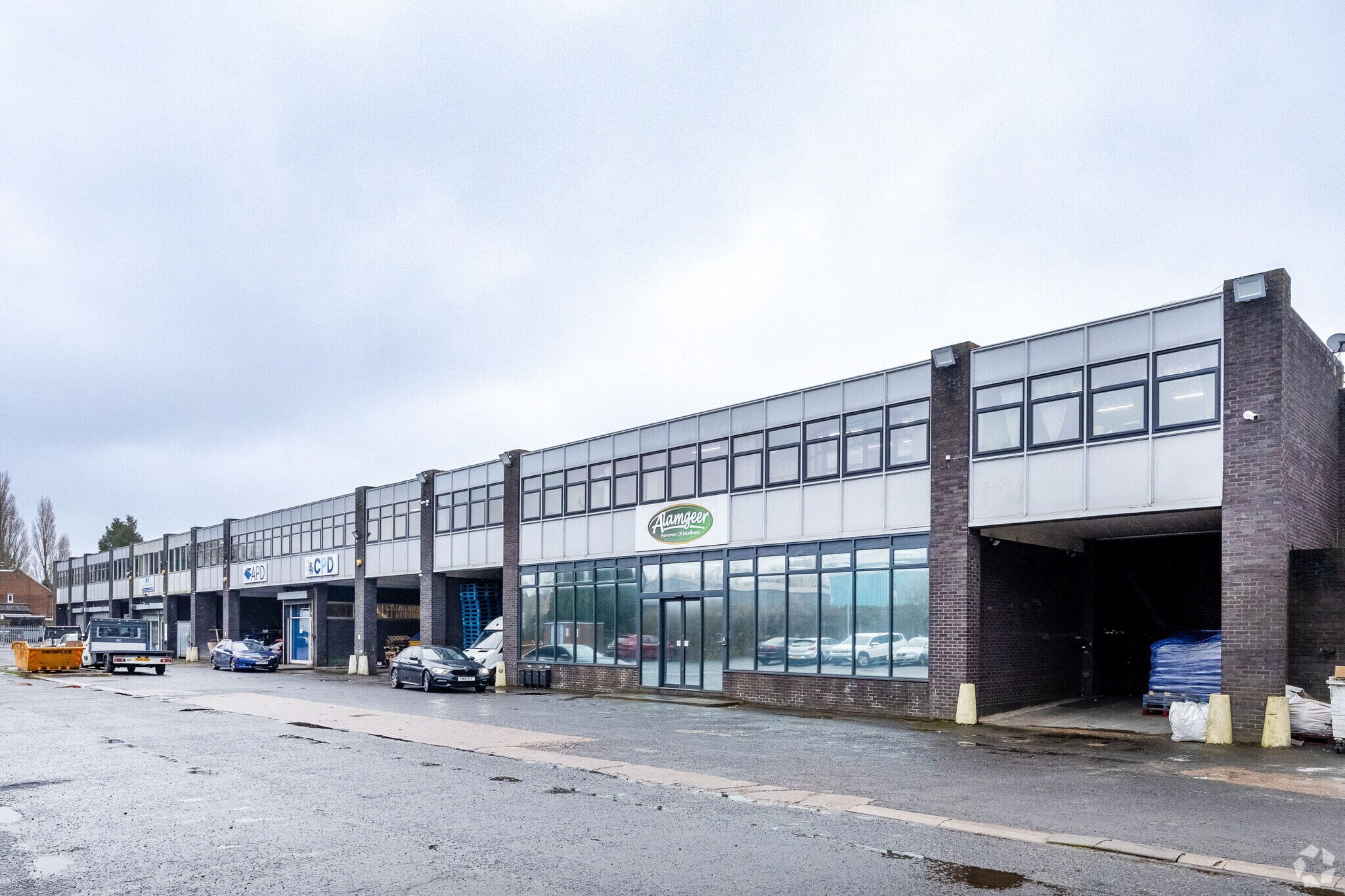 Robottom Clos, Walsall for lease Primary Photo- Image 1 of 3