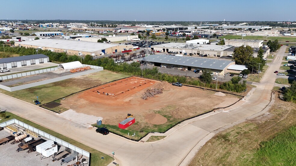 4901 Bishop Dr, Oklahoma City, OK à vendre - Aérien - Image 2 de 7