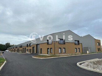 Plus de détails pour 225 Avenue Des Marronniers, Bourgoin-Jallieu - Local d'activités à louer