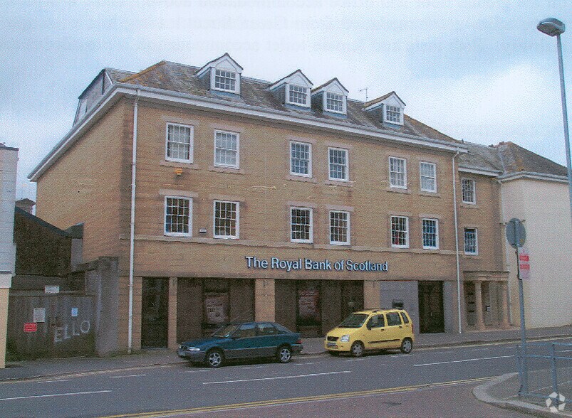 Green St, Truro à louer - Photo du bâtiment - Image 2 de 2