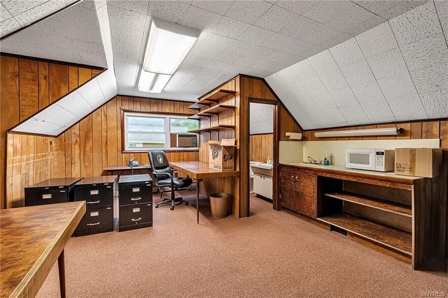 427 Pine st, Lockport, NY for sale - Building Photo - Image 3 of 9