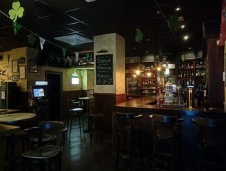 Plus de détails pour Commerce de détail à louer