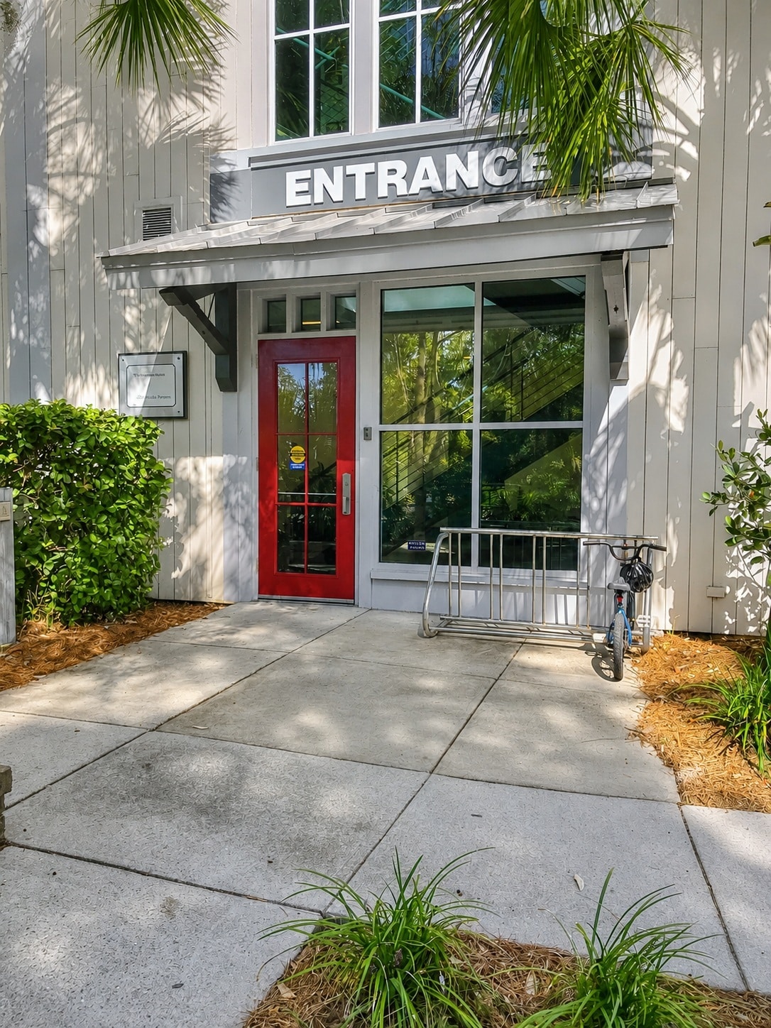 295 Seven Farms Dr, Daniel Island, SC for lease Interior Photo- Image 1 of 20