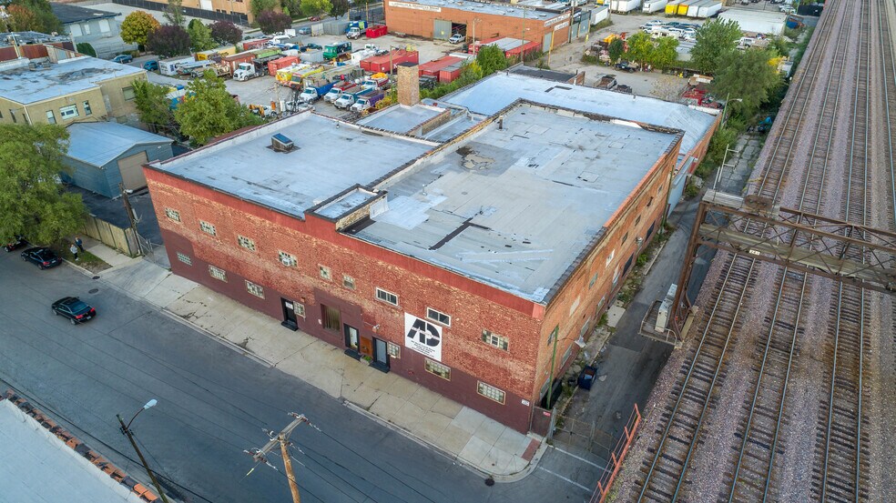 401 N Leavitt St, Chicago, IL à vendre - Photo du bâtiment - Image 2 de 11
