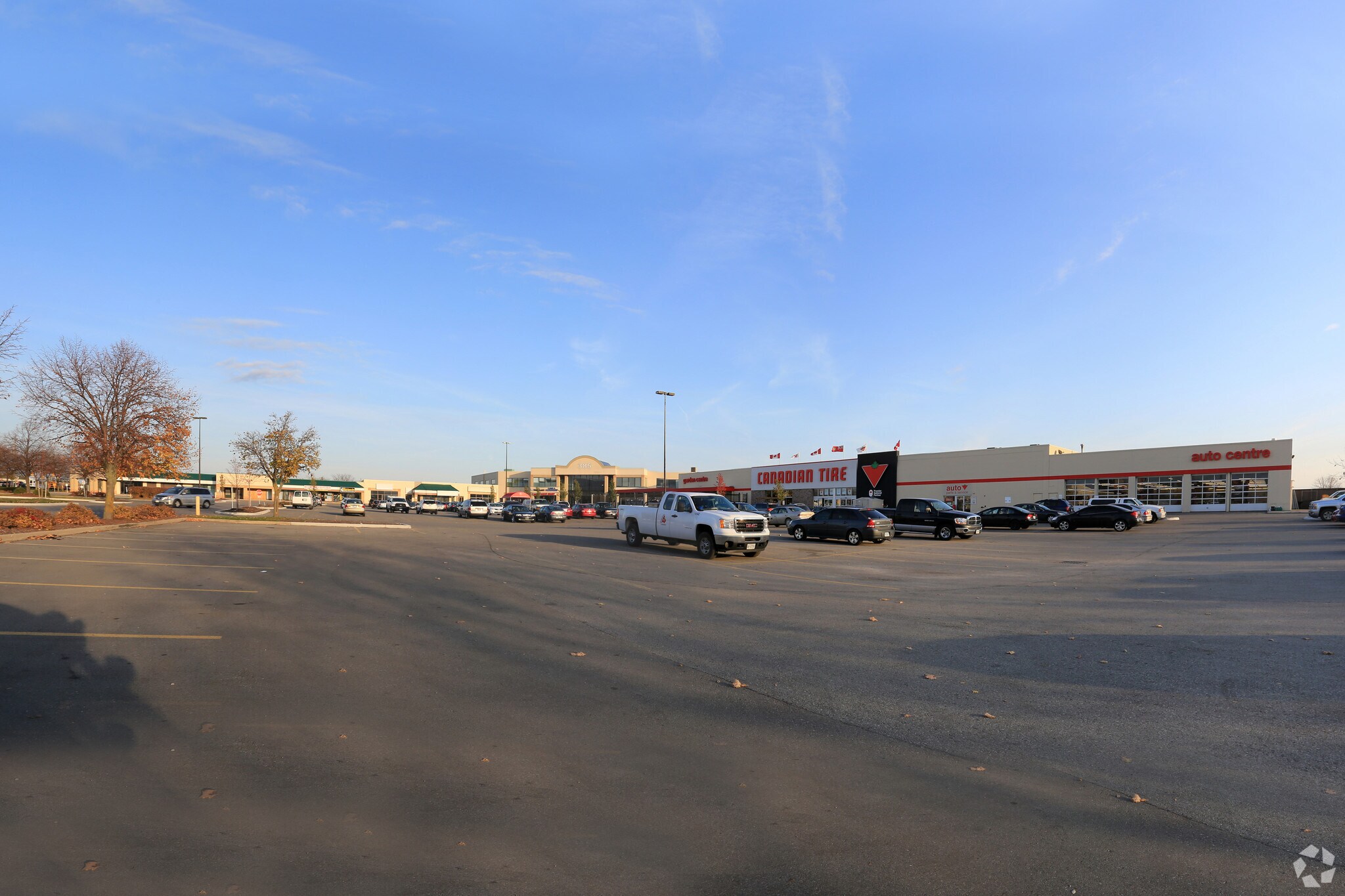 385 Fairway Rd S, Kitchener, ON for sale Primary Photo- Image 1 of 1