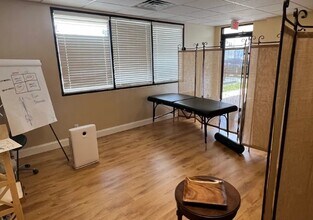 3131 S Tamiami Trl, Sarasota, FL for lease Interior Photo- Image 2 of 4