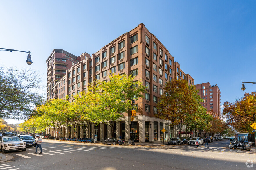 300 Albany St, New York, NY à vendre - Photo principale - Image 1 de 1