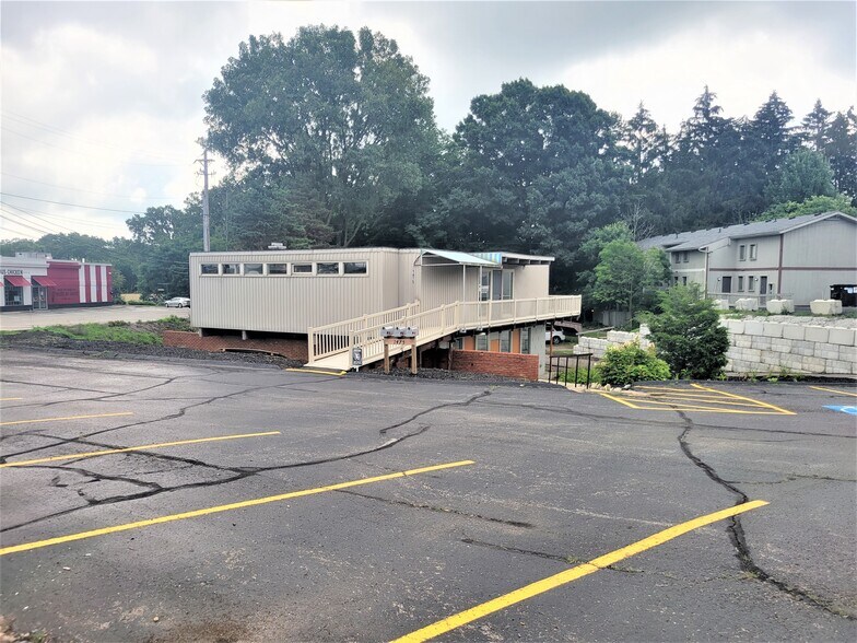 1475 Lexington Ave, Mansfield, OH à louer - Photo du bâtiment - Image 2 de 12