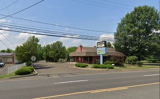 Plus de détails pour 173 Lincoln Hwy, Fairless Hills, PA - Vente au détail à louer