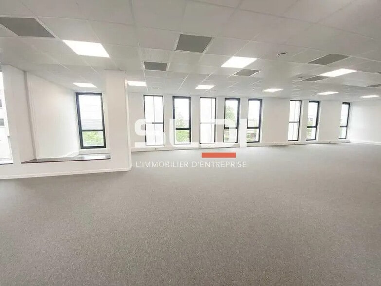 Rue Emile Decorps, Villeurbanne for lease - Interior Photo - Image 1 of 7