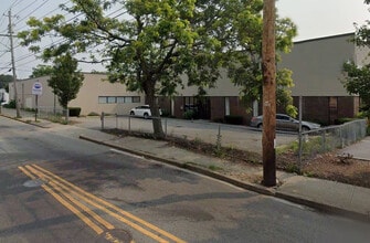 575 Lonsdale Ave, Central Falls, RI for lease Building Photo- Image 1 of 16