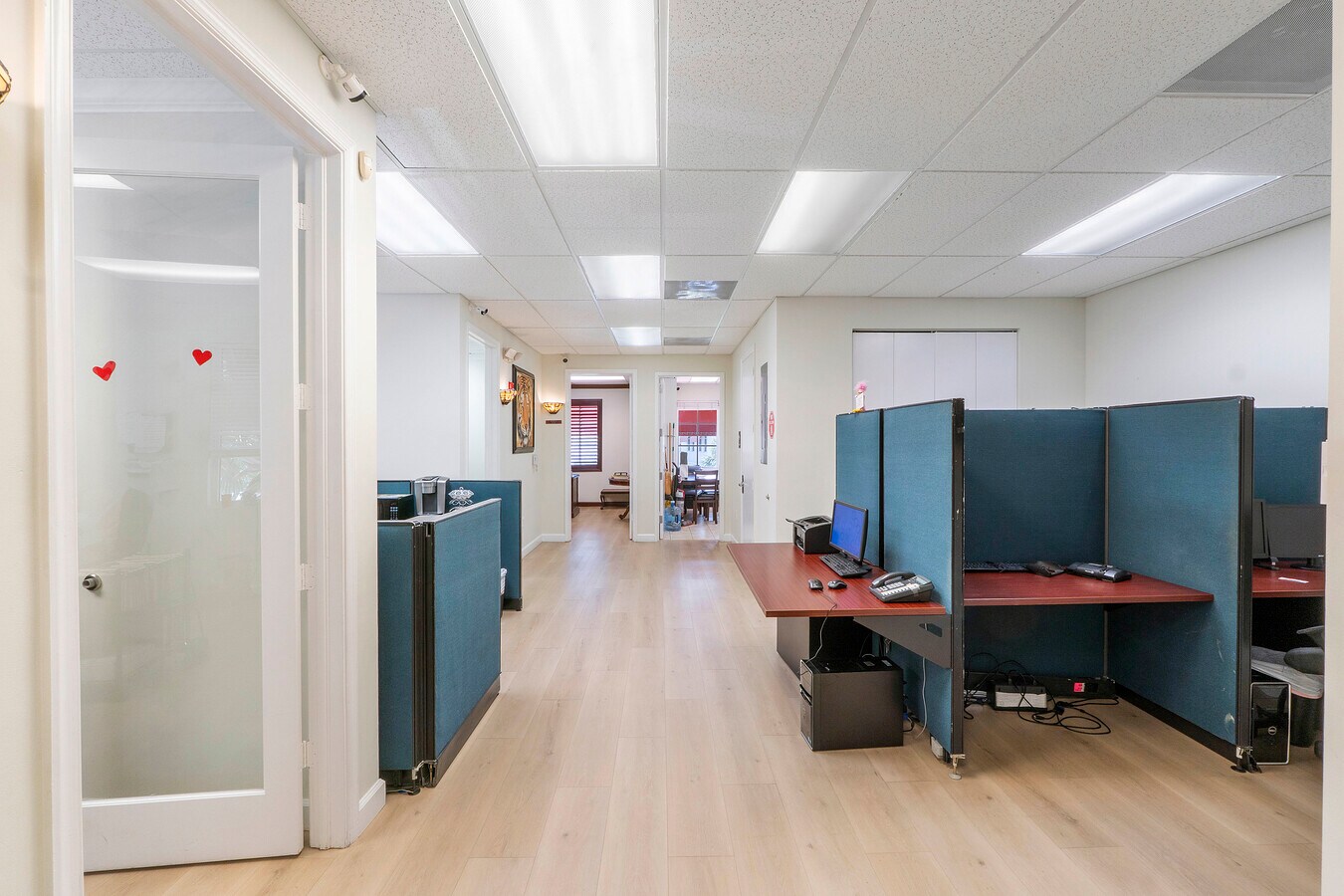 5571 N University Dr, Coral Springs, FL 33067 - Unité 211-212 -  - Photo intérieure - Image 1 of 13