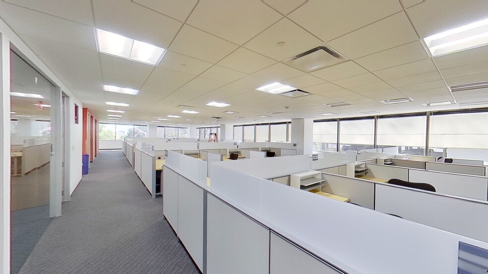 613 NW Loop 410, San Antonio, TX for lease - Matterport 3D Scan - Image 2 of 25