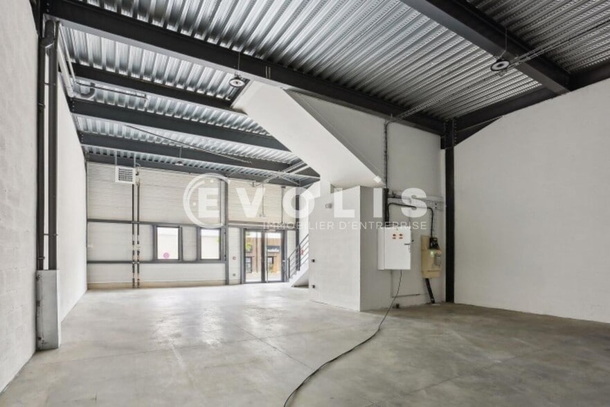 Avenue Edouard Herriot, Fresnes for lease - Building Photo - Image 3 of 11
