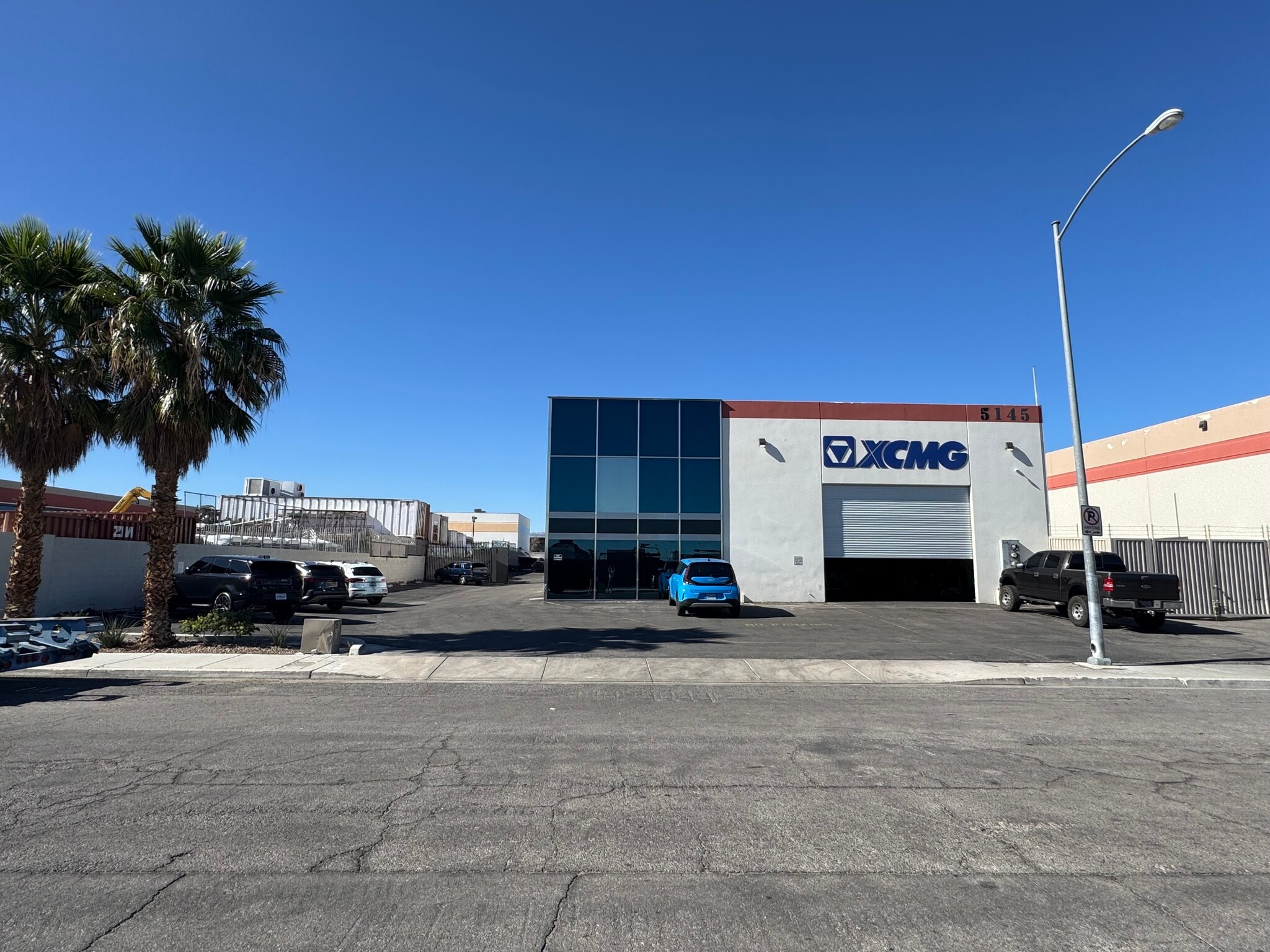 5145 Schirlls St, Las Vegas, NV for lease Building Photo- Image 1 of 3