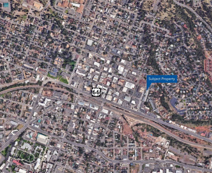 124 N Elden St, Flagstaff, AZ à louer - Photo du bâtiment - Image 3 de 17