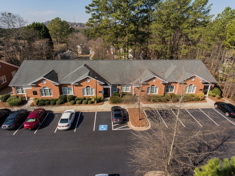 2255 Sewell Mill Rd NE, Marietta, GA à louer - Photo du bâtiment - Image 2 de 24