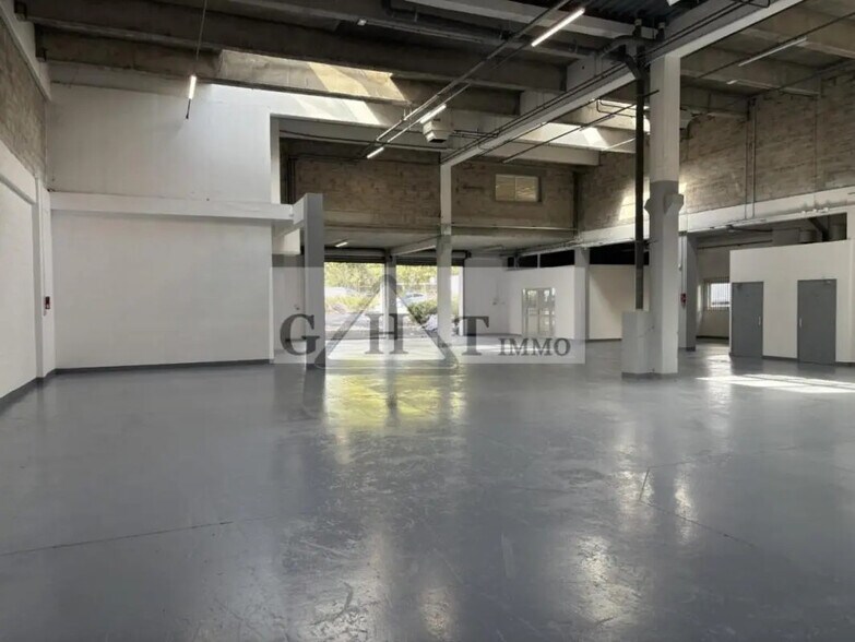 Office in Aulnay-sous-Bois for lease - Interior Photo - Image 3 of 9