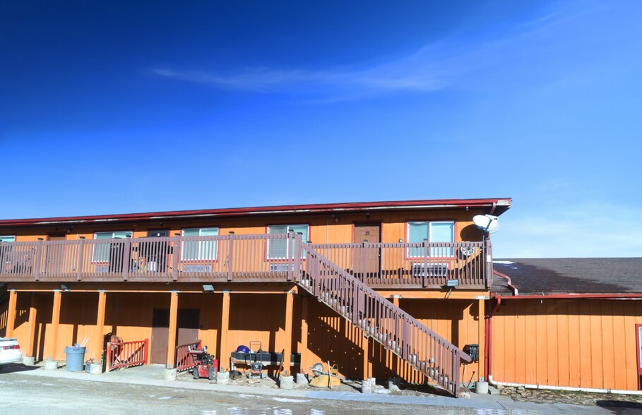 755 Humboldt Ave, Wells, NV à vendre - Photo du bâtiment - Image 3 de 15