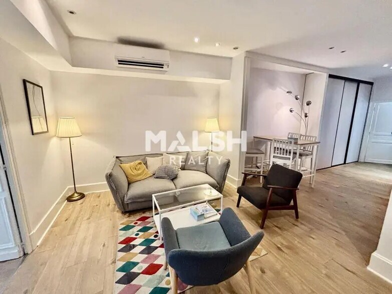 Office in Lyon for lease - Interior Photo - Image 3 of 8