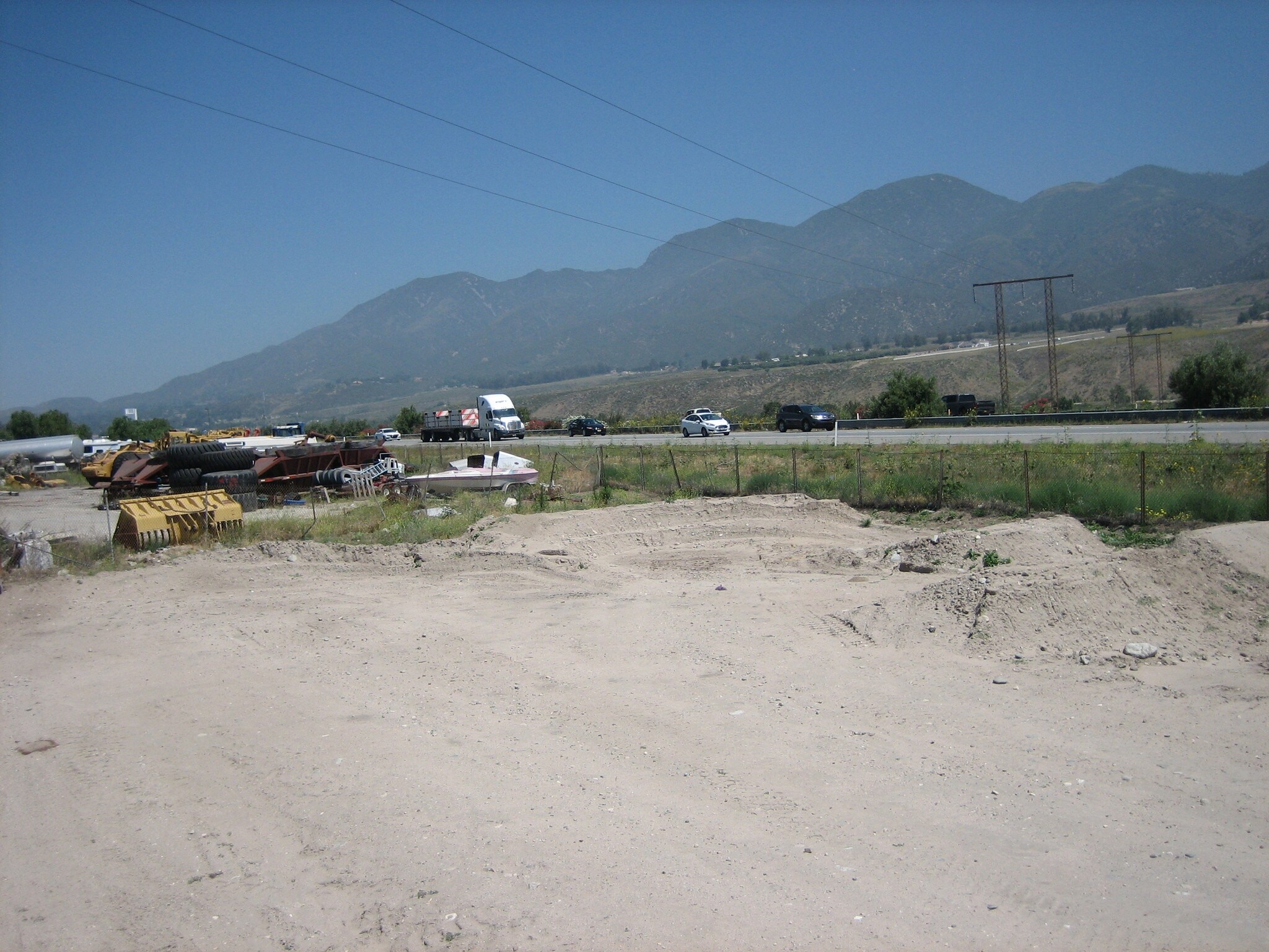 2750 Yucca St, San Bernardino, CA for lease Primary Photo- Image 1 of 13