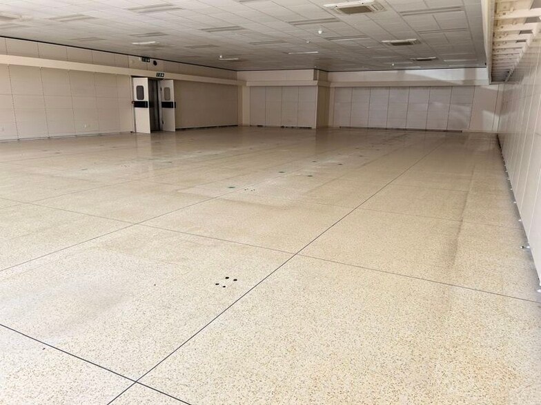 Newgate, Beccles for lease - Interior Photo - Image 3 of 7
