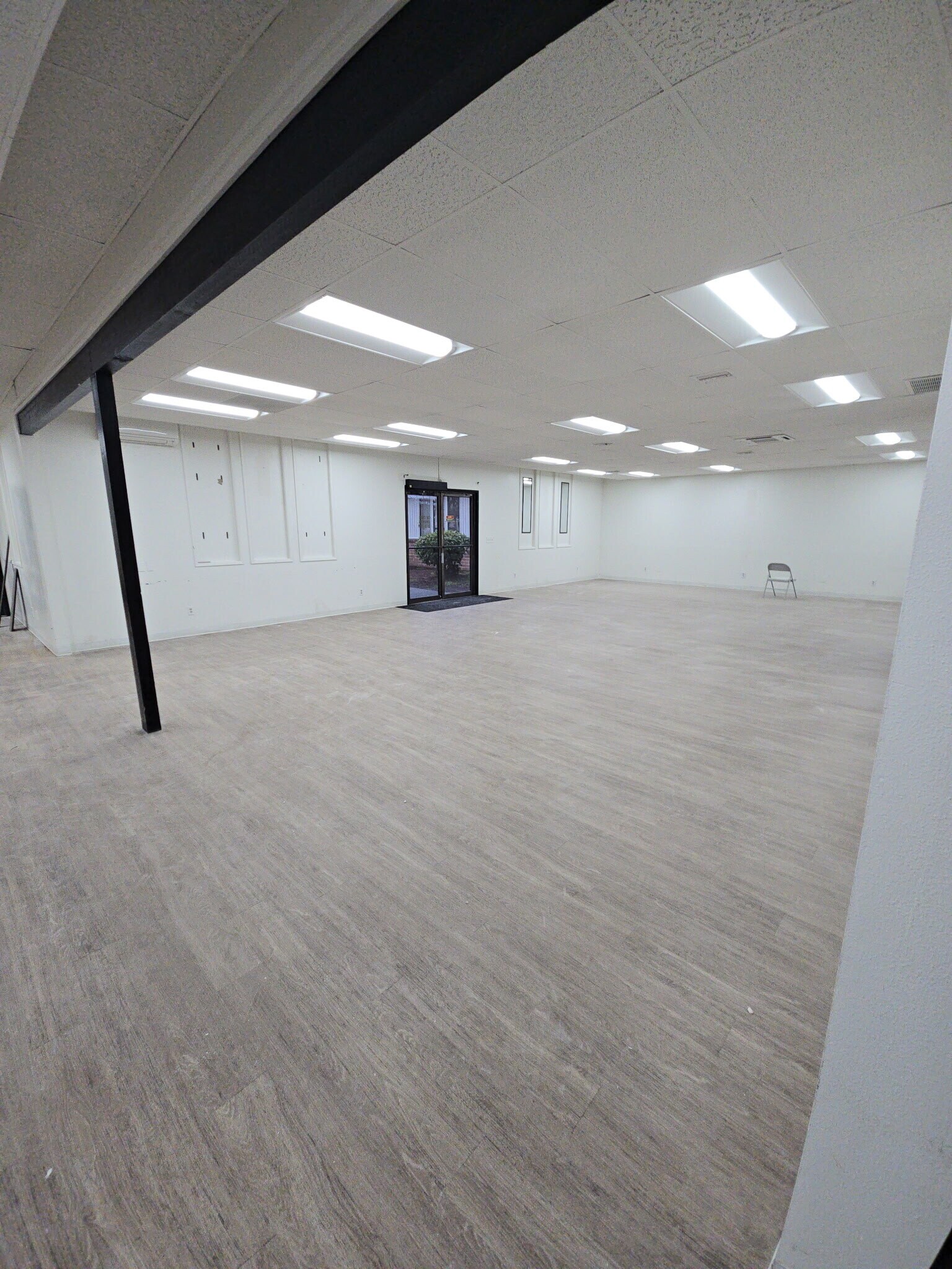 206 E Casino Rd, Everett, WA for lease Primary Photo- Image 1 of 15