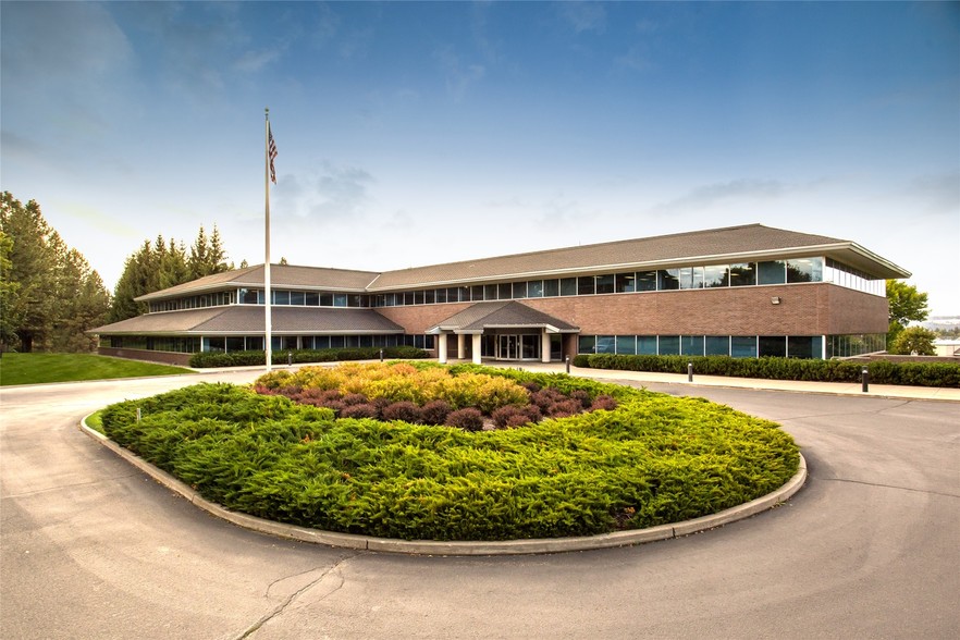 777 E Magnesium Rd, Spokane, WA à vendre - Photo du bâtiment - Image 1 de 1