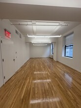 6 E 39th St, New York, NY for lease Interior Photo- Image 1 of 1
