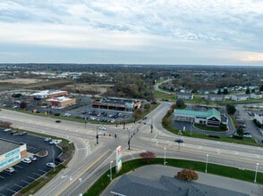 1515 W Lane Rd, Machesney Park, IL for lease Interior Photo- Image 2 of 5