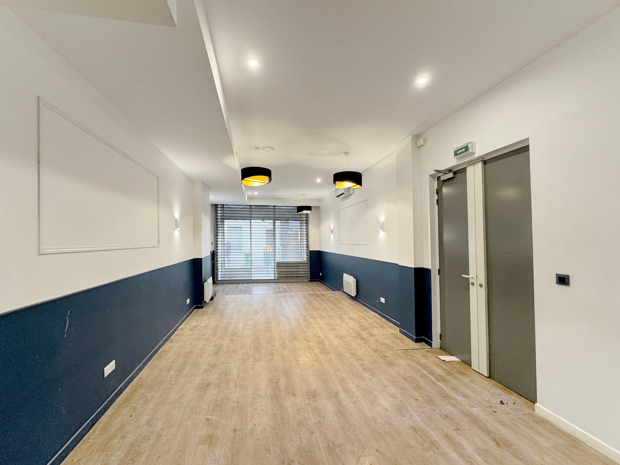 201 Rue Saint-Martin, Paris for lease Primary Photo- Image 1 of 14