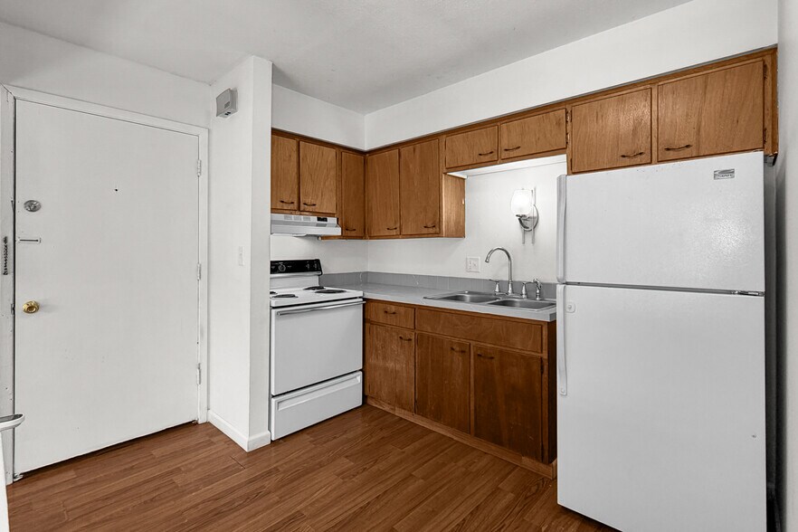 206 NW State St, Ankeny, IA à vendre - Photo du bâtiment - Image 3 de 9