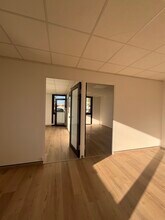 18 Rue Thales, Mérignac for lease Interior Photo- Image 2 of 6