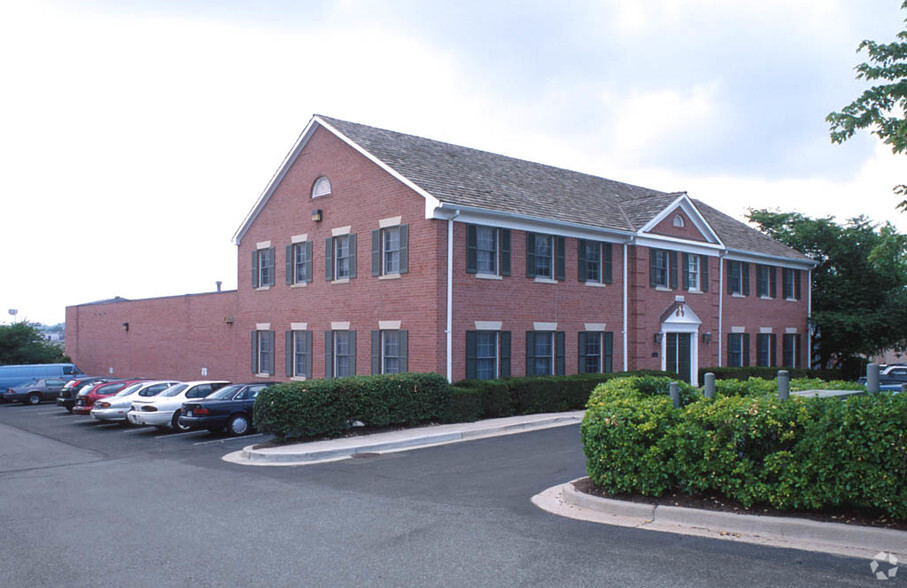 14660-14662 Rothgeb Dr, Rockville, MD for lease - Building Photo - Image 2 of 6