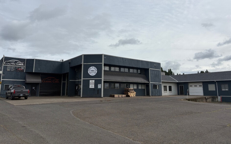 215 SW Wood St, Hillsboro, OR for sale - Building Photo - Image 1 of 3