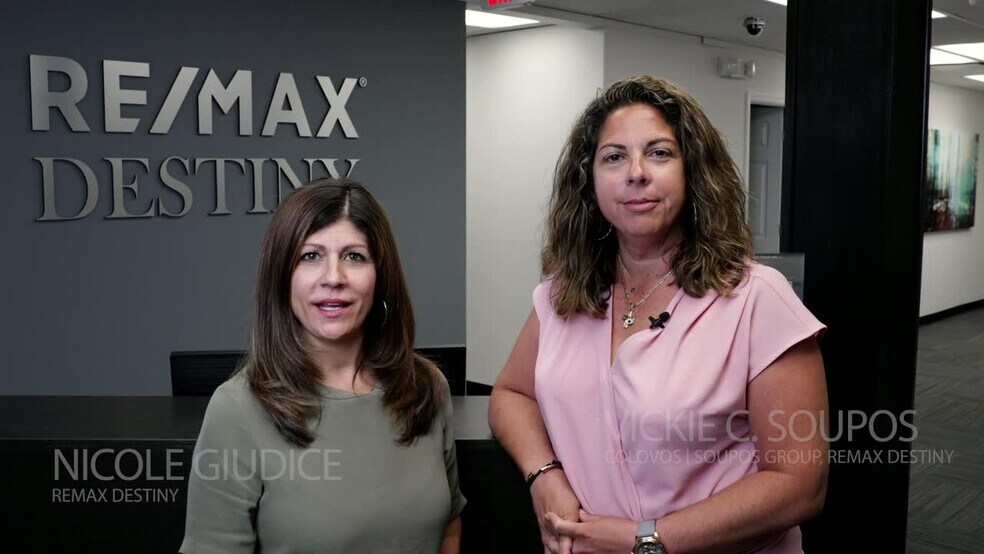 SEC Gary Ave And Lies Rd, Carol Stream, IL à vendre - Vidéo sur l’inscription commerciale - Image 2 de 32