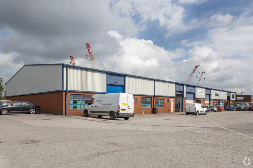 Clover Nook Rd, Alfreton for lease - Primary Photo - Image 1 of 4