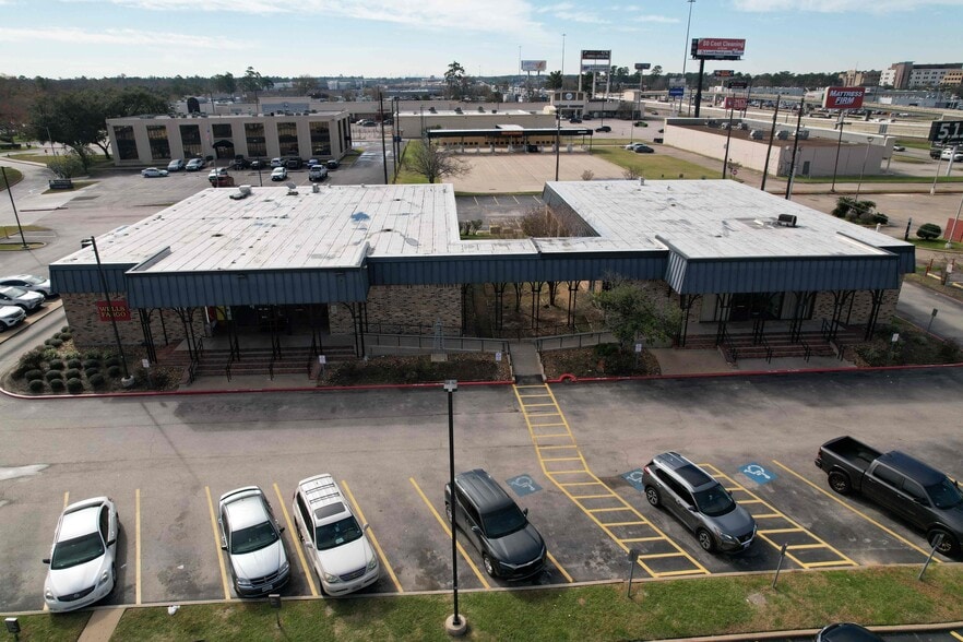 125 W Main St, Humble, TX for sale - Building Photo - Image 1 of 1