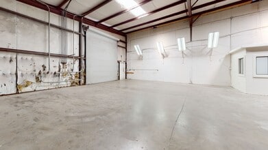 6200 Stainless Way, Anderson, CA for lease Interior Photo- Image 1 of 8