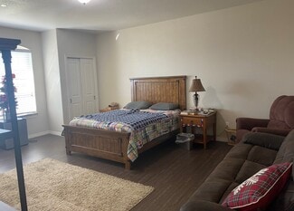 More details for 1111 Lone Star, Fort Worth, TX - Health Care for Sale