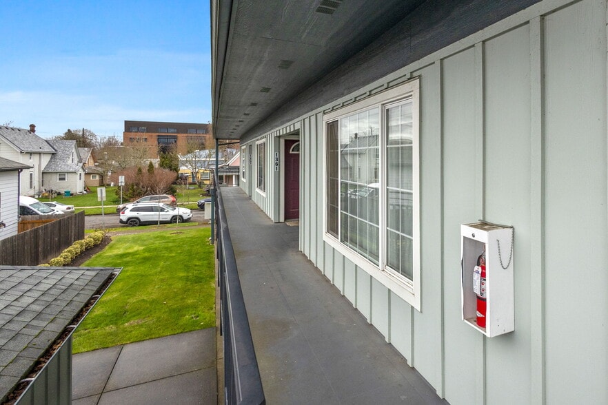 1355-1365 4th St NE, Salem, OR à vendre - Photo du bâtiment - Image 3 de 6