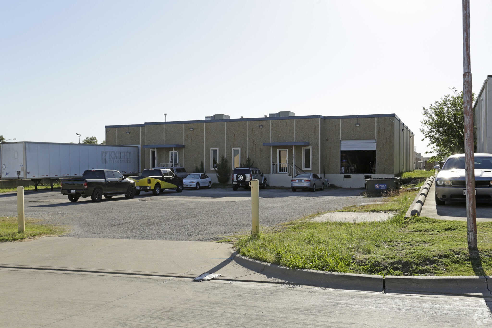 320-322 International Pky, Arlington, TX for lease Primary Photo- Image 1 of 22