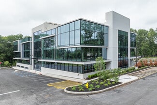 More details for 10 Executive Blvd, Suffern, NY - Office for Lease