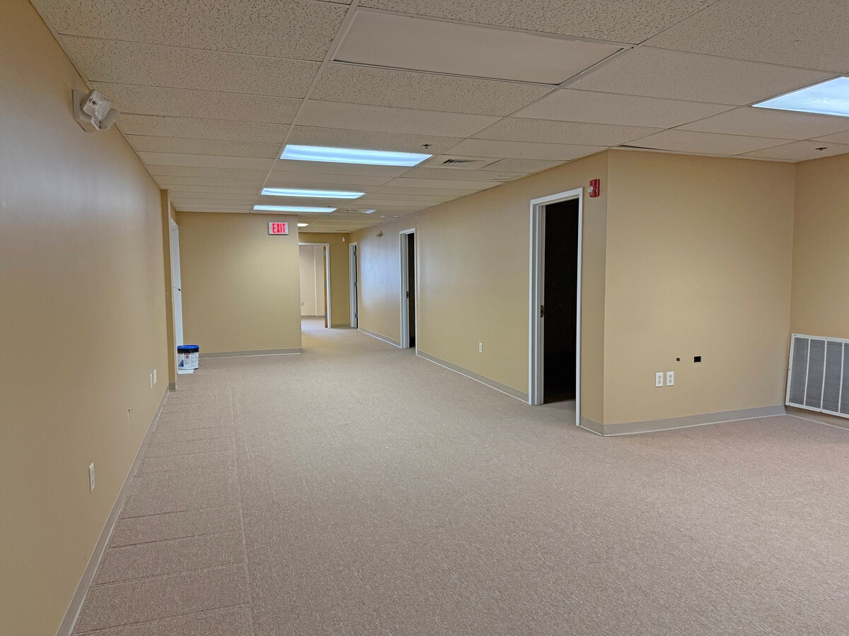 1 Merrill Industrial Dr, Hampton, NH 03842 - Unit 3 -  - Interior Photo - Image 1 of 2