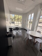 24851 S Tamiami Trl, Bonita Springs, FL à louer Photo intérieure- Image 1 de 6