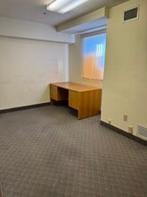 48 Silas Deane Hwy, Wethersfield, CT for lease Interior Photo- Image 1 of 4