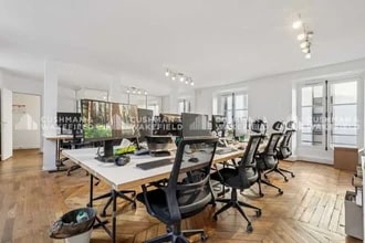 52 Rue De La Chaussee D'Antin, Paris for lease Interior Photo- Image 2 of 6