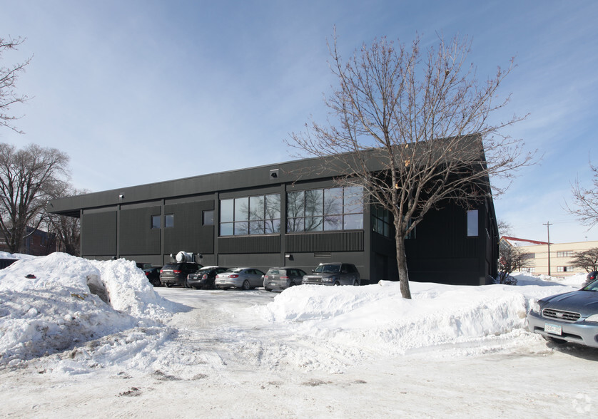 1401 Glenwood Ave, Minneapolis, MN for lease - Building Photo - Image 2 of 11